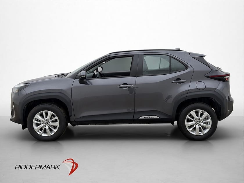 Bild 4 av Toyota Yaris Cross Hybrid 115 AWD-i Kamera CarPlay Rattvärme