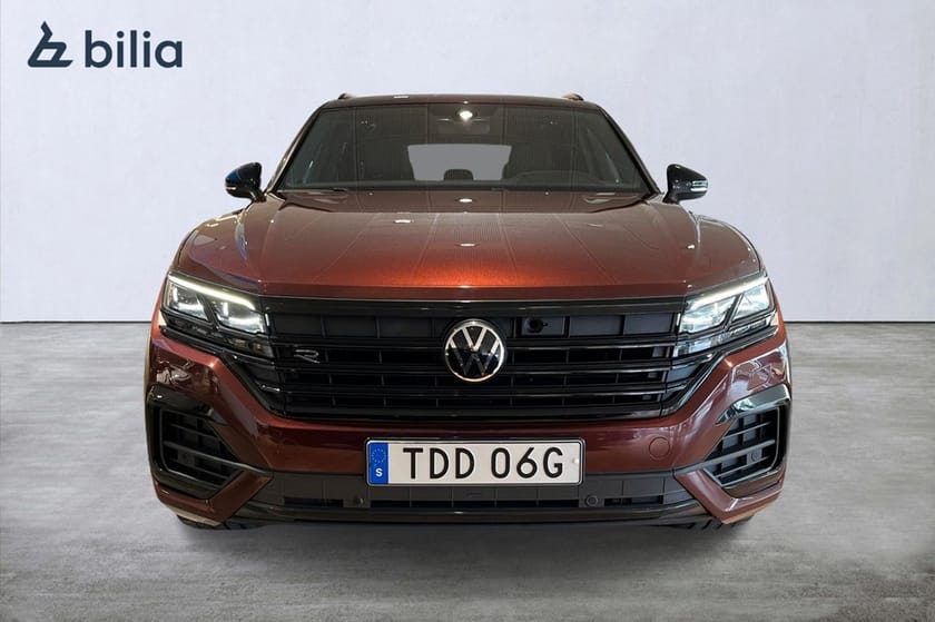 Bild 2 av Volkswagen Touareg R-Line V6 TDI 4M Innovation Luft Värm Drag 286HK