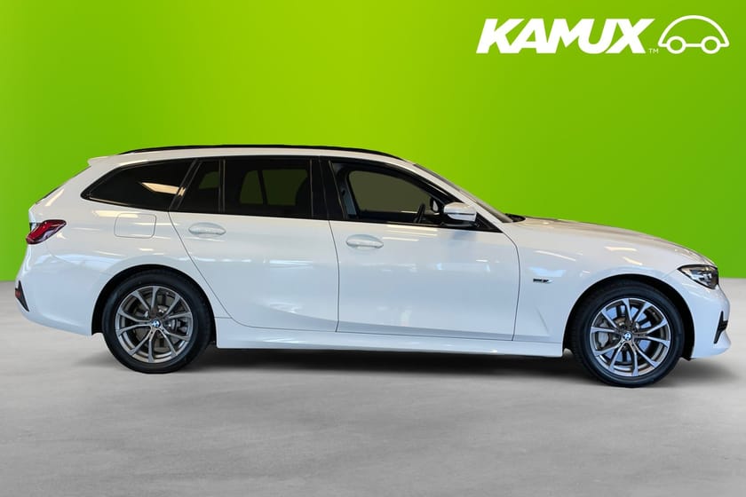 Bild 2 av BMW 330e Touring