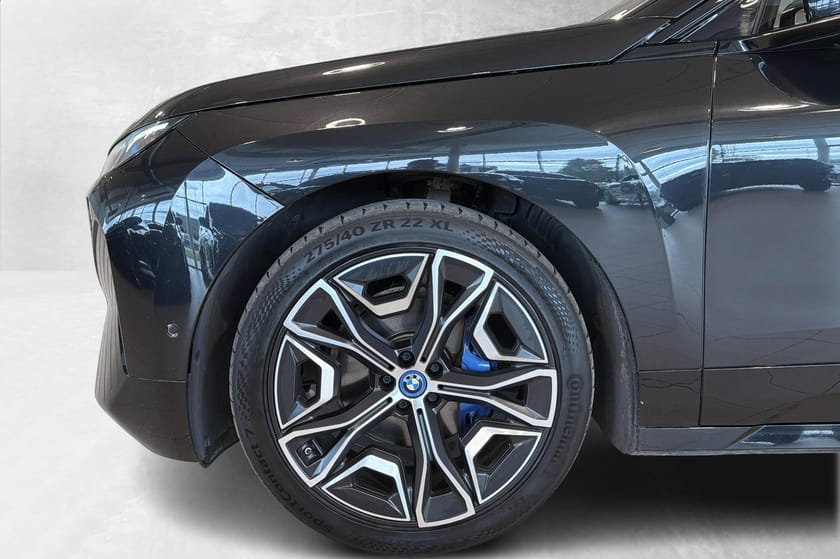 Bilde 5 av BMW iX xDrive50 Luft Sving H/K Takboks med elåpning