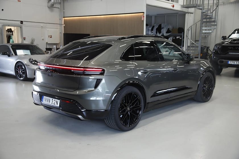 Bild 5 av Porsche Macan Turbo Electric