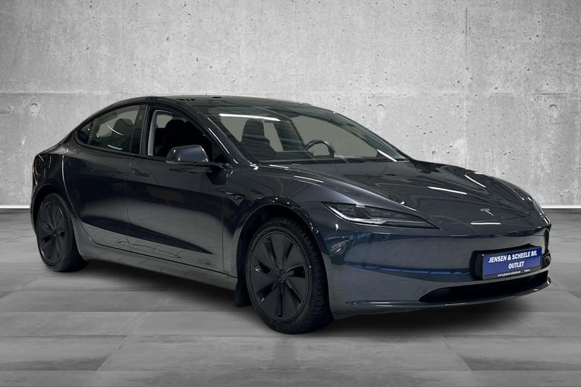 Bilde 1 av Tesla Model 3 Standard Range