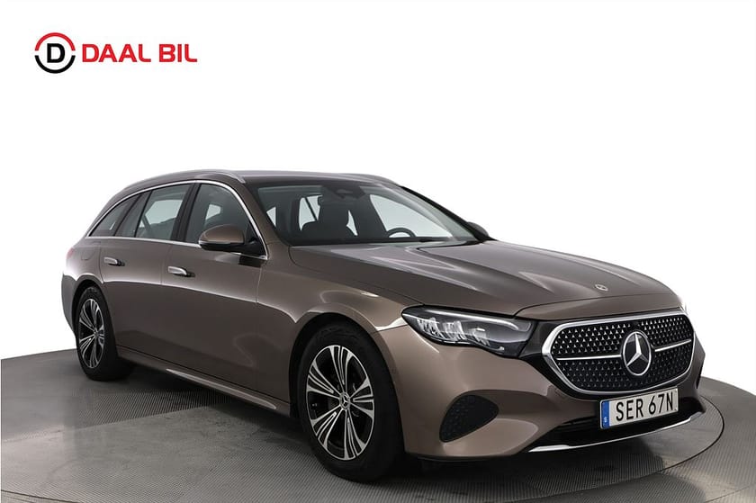 Bild 3 av Mercedes-Benz E 220 d 4MATIC T 197HK DRAG B-KAMERA VÄRMARE NAVI CARPLAY
