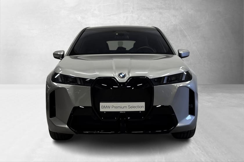 Bilde 2 av BMW iX xDrive60