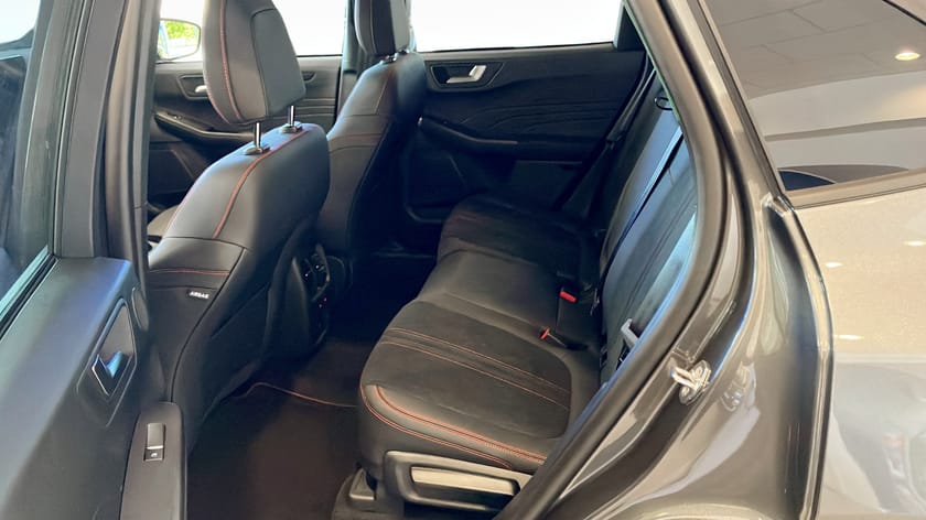 Bild 5 av Ford Kuga Plug-In Hybrid ST-LINE X 2.5 FWD 243HK,Drag