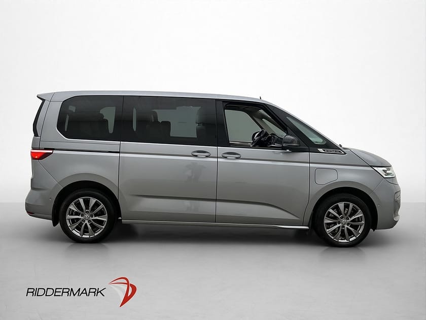 Bild 2 av Volkswagen Multivan eHybrid Life Plus Värm Cockpit Pano 360°