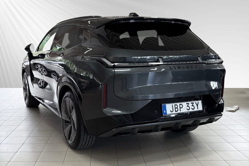 Bild 3 av Lynk & Co 08 PHEV