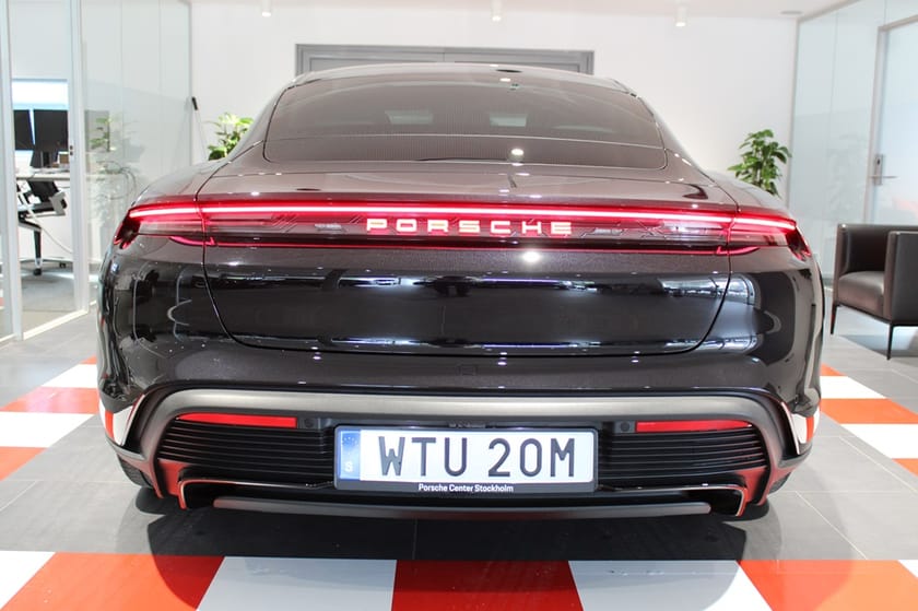 Bild 3 av Porsche Taycan 4 BLACK EDITION