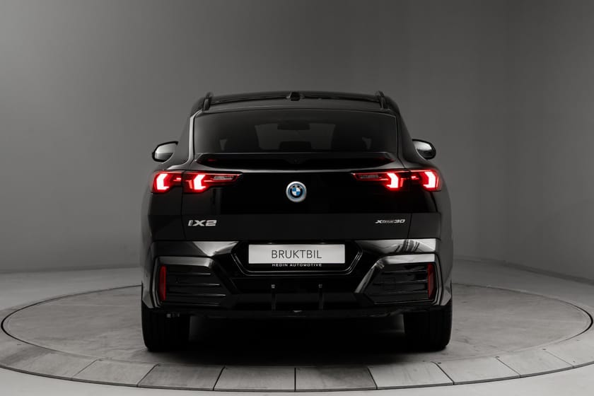 Bilde 3 av BMW iX2 xDrive30 