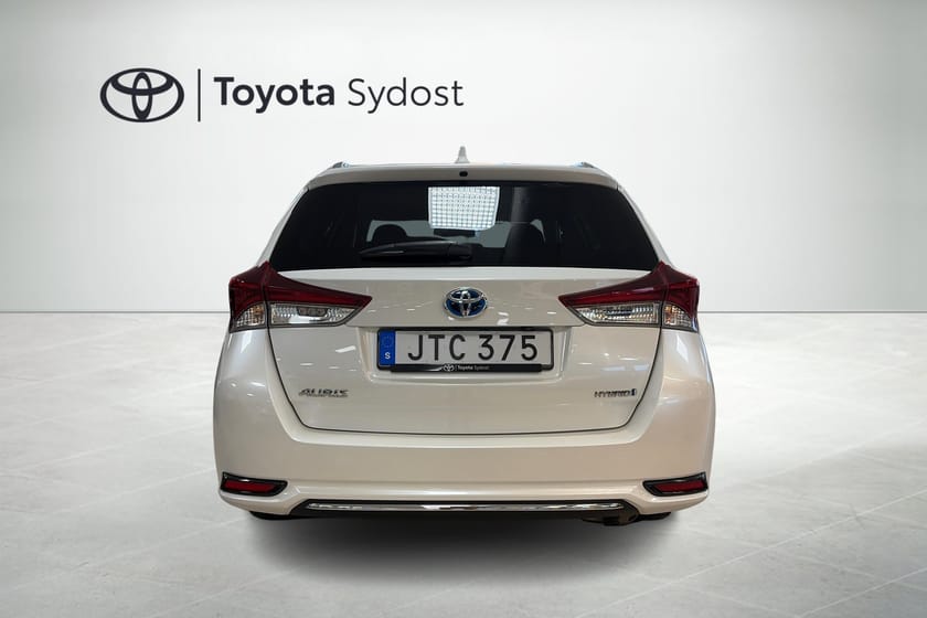 Bild 5 av Toyota Auris Touring Sports Hybrid 1.8 HSD Touch & Go Edition Backkamera