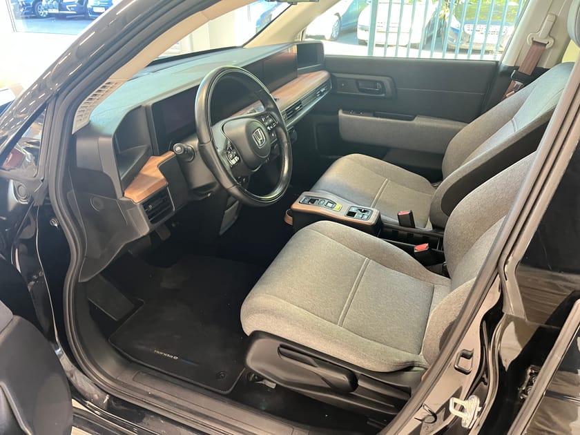 Bild 5 av Honda E