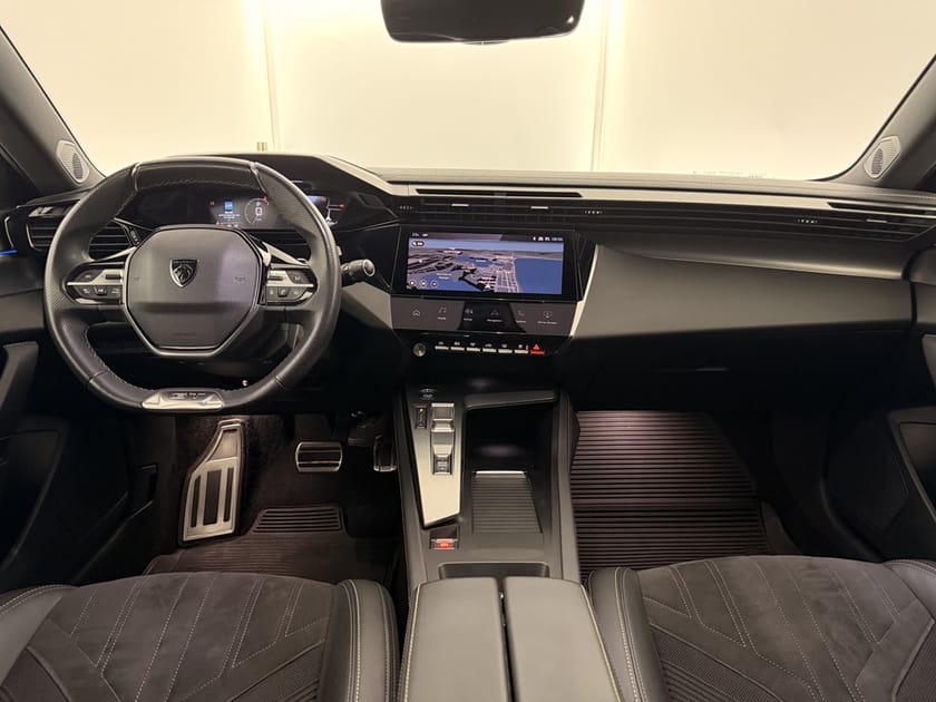 Bild 5 av Peugeot 308 1.2L 131HK Backkamera/P-Sensorer/Carplay/Navi