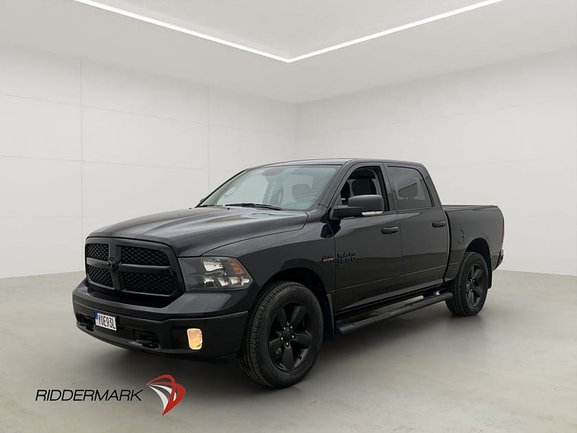 Bild 3 av RAM 1500 Crew Cab Dodge 5.7 V8 4x4 Drag Skinn B-Kamera Moms