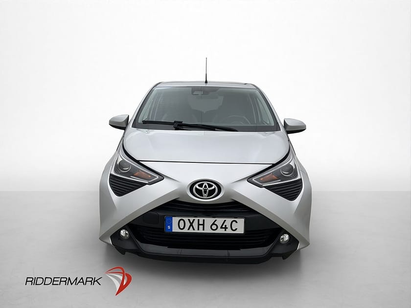Bild 2 av Toyota Aygo 1.0 72hk X-PLAY Kamera Lane Assist 0.42 l/mil