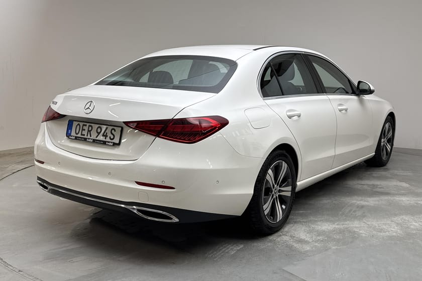 Bild 3 av Mercedes-Benz C 200 Sedan W206 (204hk) Avantgarde GPS Drag