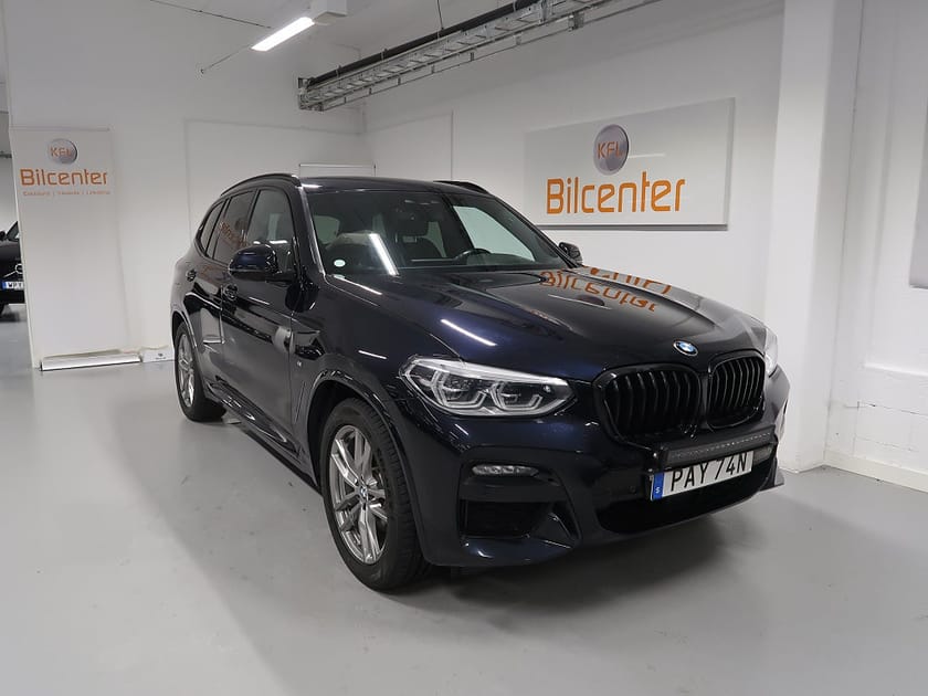 Bild 3 av BMW X3 xDrive20d M Sport V-Däck ingår HUD-Drag-Värmare-Adaptiv
