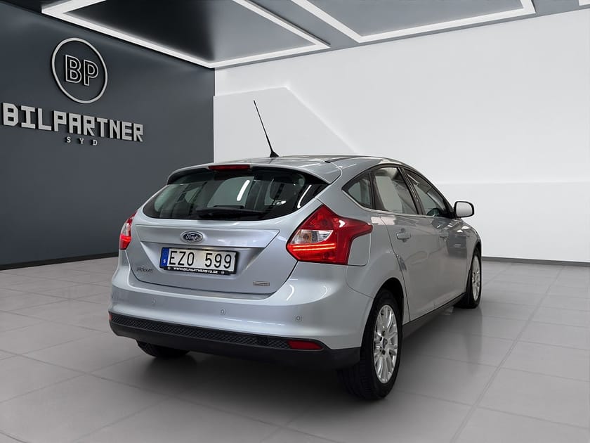 Bild 5 av Ford Focus 1.6 TDCi Titanium/Besiktad/Ny Servad/Ny Kamrem
