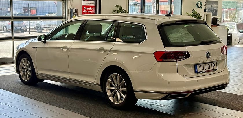 Bild 5 av Volkswagen Passat Sportscombi GTE SC 1.4 TSI 218hk/PHEV/Drag/B-kamera/Värmare/CarPlay