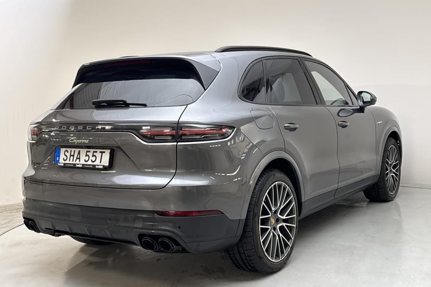 Bild 3 av Porsche Cayenne E-Hybrid (462hk) PDLS+ 360 Sport Chrono+