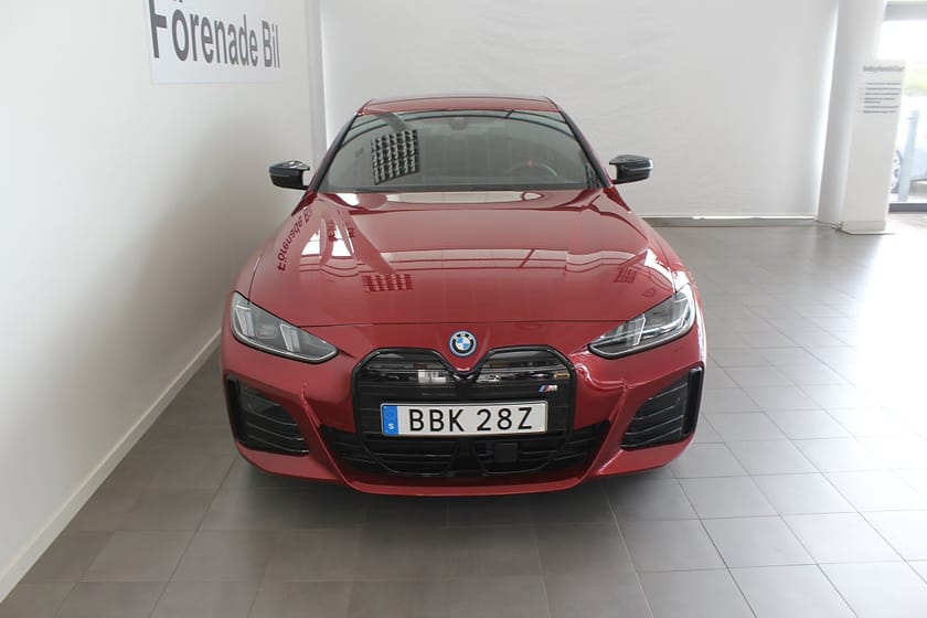 Bild 2 av BMW i4 M50 xDrive Gran Coupé H/K Drag Comfort Access Rattvärme