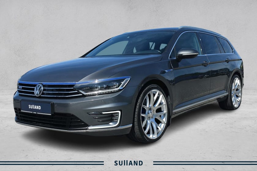 Bilde 1 av Volkswagen Passat Variant GTE 1,4/ACC/DSG/DAB+/SKINN/P.VARMER/H.FESTE/R.KAMERA++