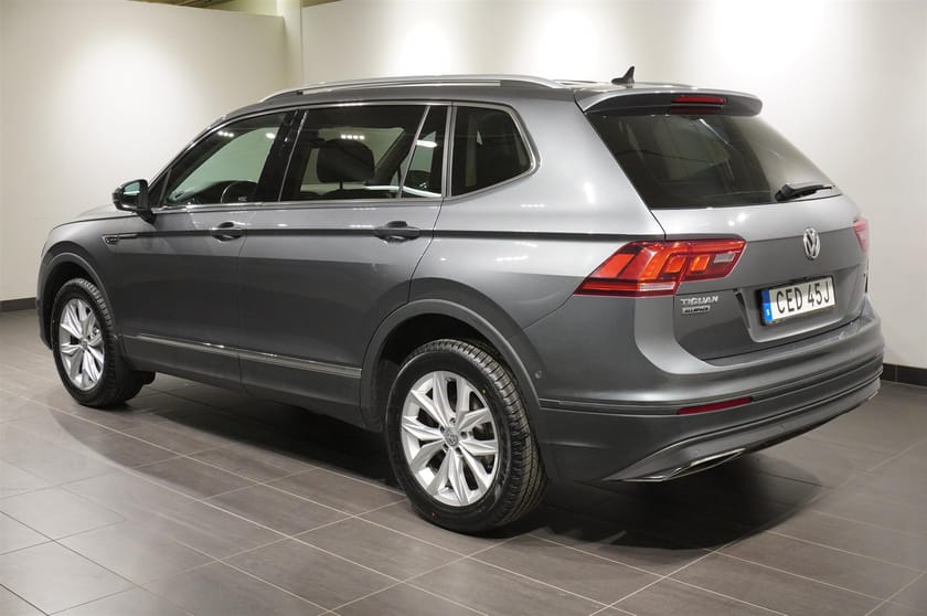 Bild 3 av Volkswagen Tiguan Allspace 7-sätes 2.0 TSI 4Motion DSG 7-Sits Drag Kamera Värmare