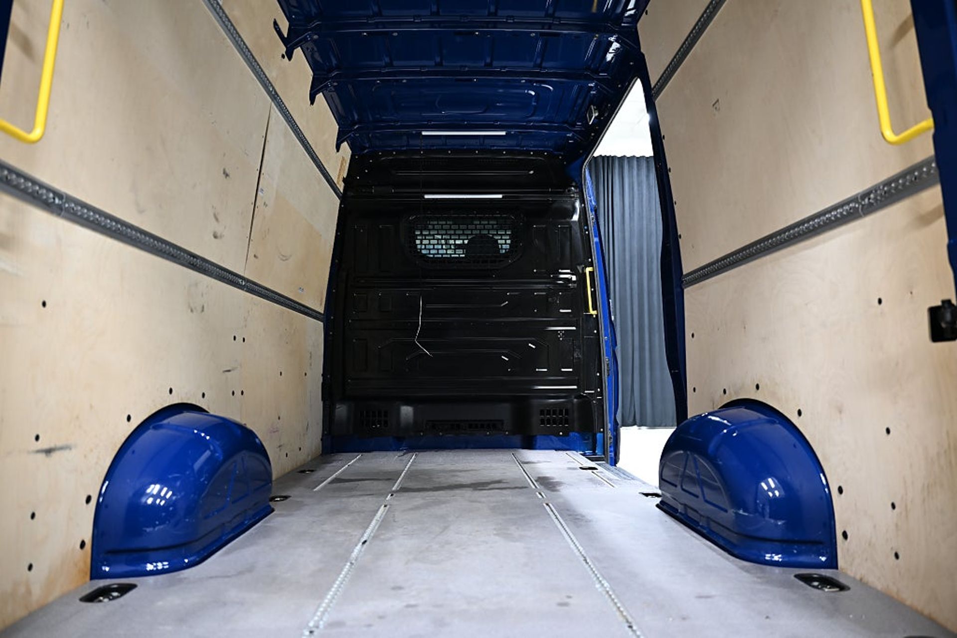 Volkswagen Crafter 2.0 TDI 140HK Automat 2019, bild 7/26