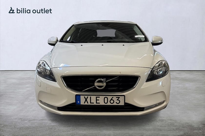 Bild 3 av Volvo V40 D2 aut Your Kinetic 115hk Drag P-värm PDC
