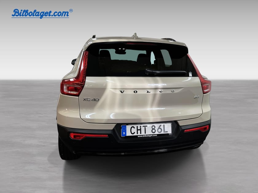 Bild 4 av Volvo XC40 B4 FWD Bensin Plus Dark