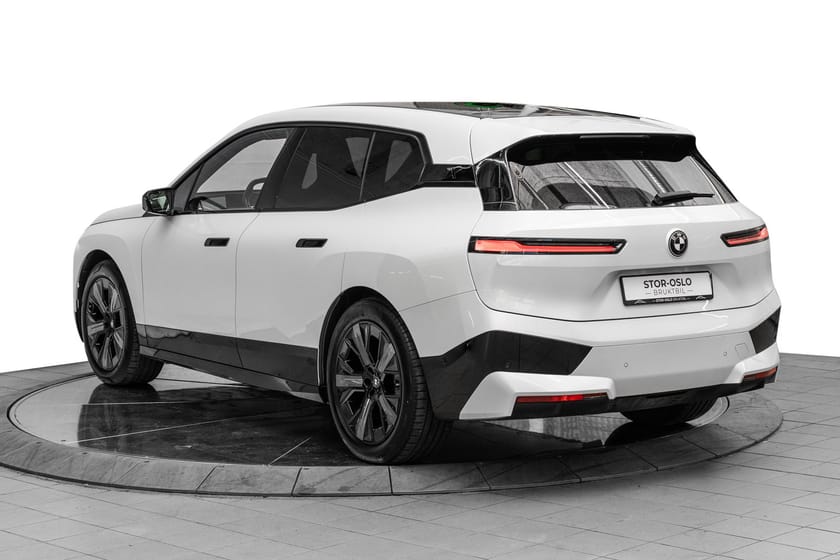Bilde 5 av BMW iX xDrive40 xDrive40/Fully charge/Krok/Panorama/Lazer