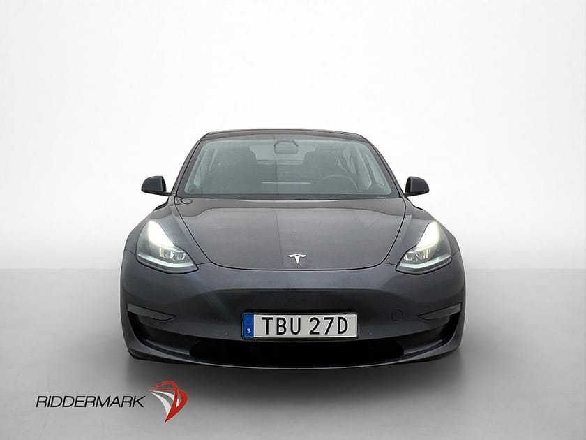 Bild 3 av Tesla Model 3 Long Range AWD Svensksåld Panorama