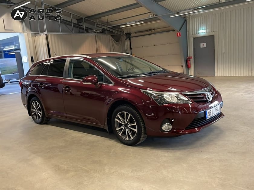 Bild 3 av Toyota Avensis Kombi 1.8 Valvematic Business Vinterhjul