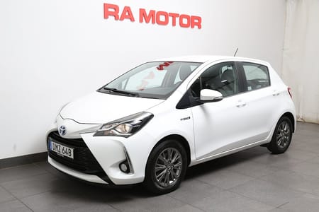 Toyota Yaris Hybrid 1,5 e-CVT Active Aut 5d Motorvärmare