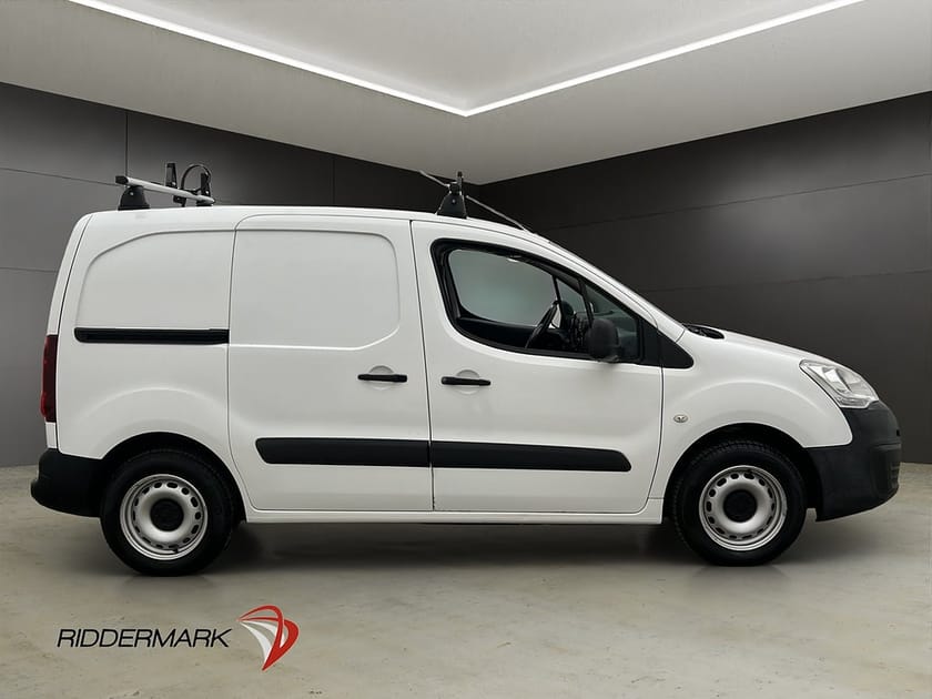 Bild 2 av Peugeot Partner Van Utökad Last 1.6HDi Ny-Kamrem Värmare Drag V-Inredd Moms