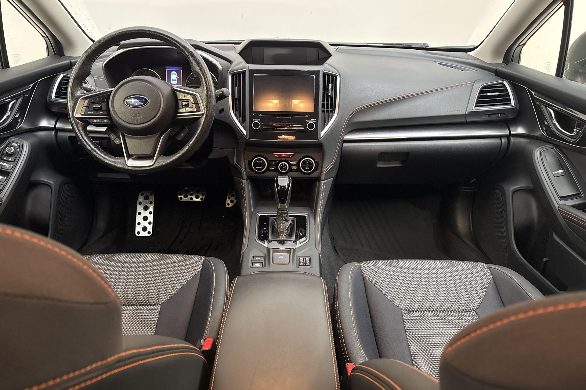 Subaru XV 2.0 4WD Lineartronic 2018, photo 7/10