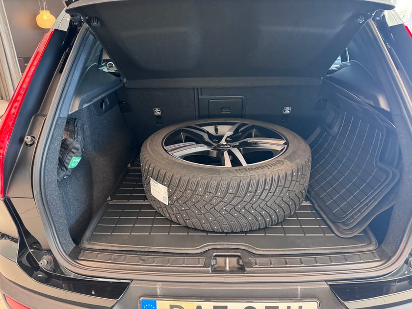 Bild 5 av Volvo XC40 Recharge T5 Plus Dark (V-hjul, Drag, 360 kamera)