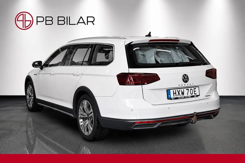 Bild 4 av Volkswagen Passat Alltrack 2.0 TDI 4M Cockpit Kamera CarPlay Nav Drag