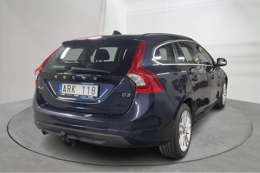 Bild 3 av Volvo V60 D3 (136hk) Momentum Läder Drag
