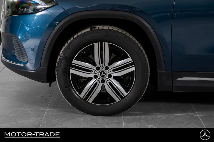 Bilde 4 av Mercedes-Benz EQA 300 4MATIC | Memory | Krok | Rattvarme | Adaptiv C |