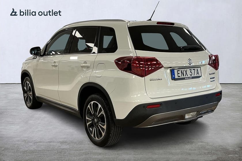 Bild 3 av Suzuki Vitara Hybrid AllGrip Inclusivepaket Nyservad B-kamera Carplay