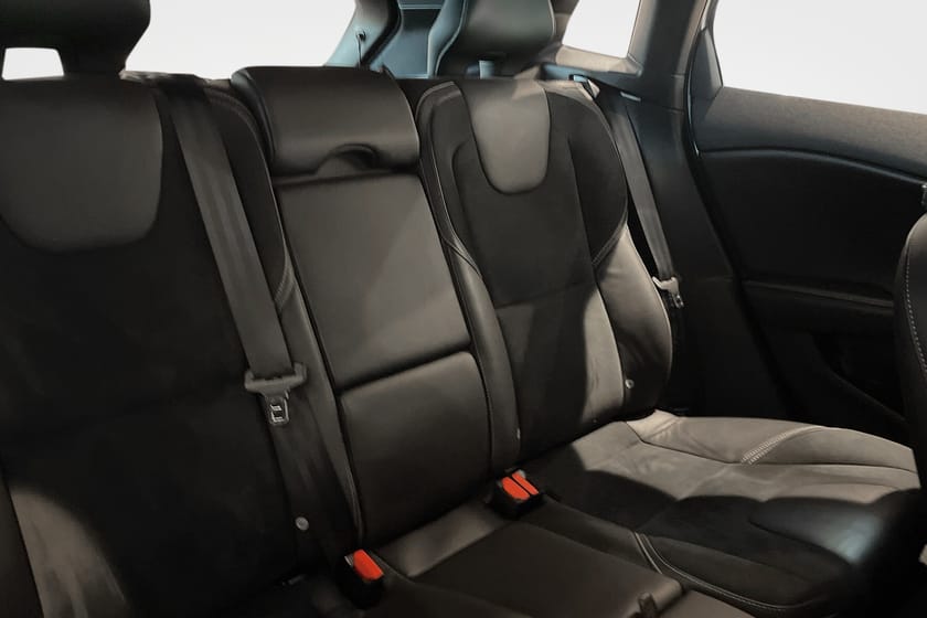 Bild 4 av Volvo V40 D3 R-Design Edt