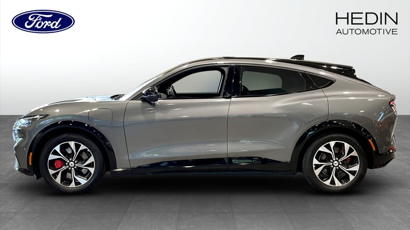 Bild 3 av Ford Mustang Mach-E Standard Range AWD Premium 269hk | Teknikpaket + |
