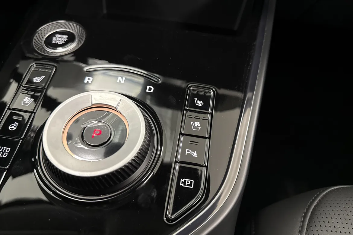 picture of a car
