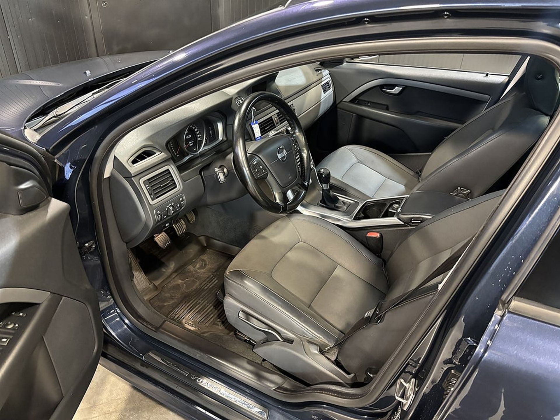 Volvo V70 D2 (115hk) Ny kamrem 2014, bild 7/10