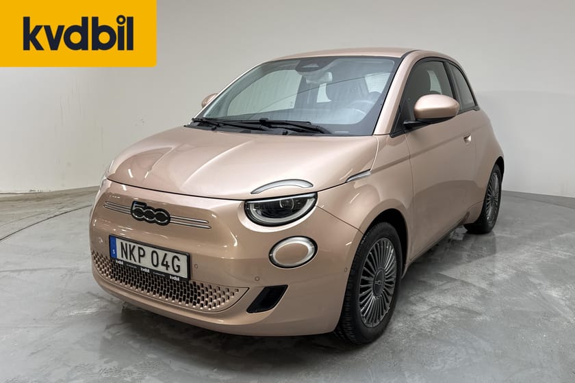 Bild 1 av Fiat 500e (118hk) Icon Plus Roséguld Backkamera