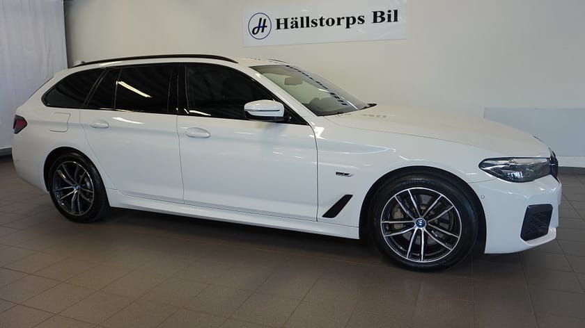 Bild 2 av BMW 530e xDrive Touring M Sport/Drag/Läder/Rattvärme/292HK