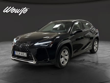 Lexus UX 250h E-Four