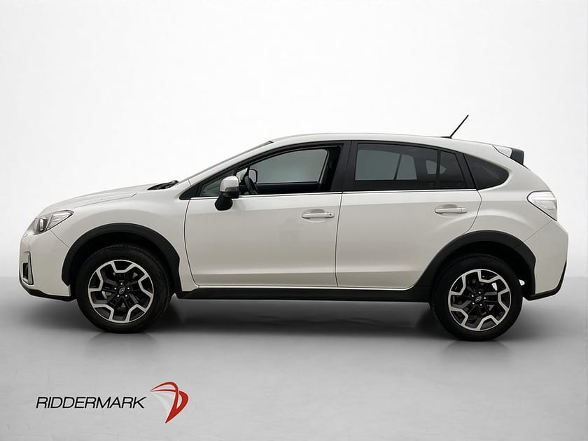 Bild 4 av Subaru XV 2.0 4WD 150hk B-Kamera Drag Halvskinn Bluetooth