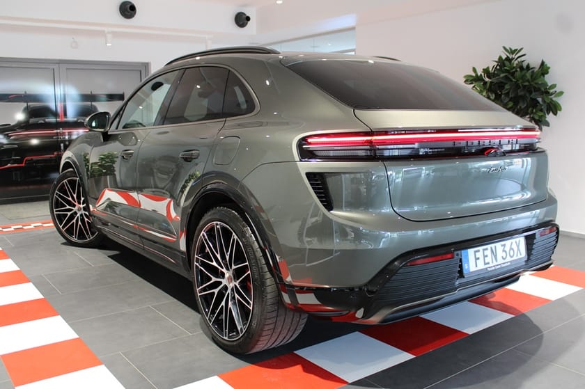 Bild 2 av Porsche Macan Turbo 