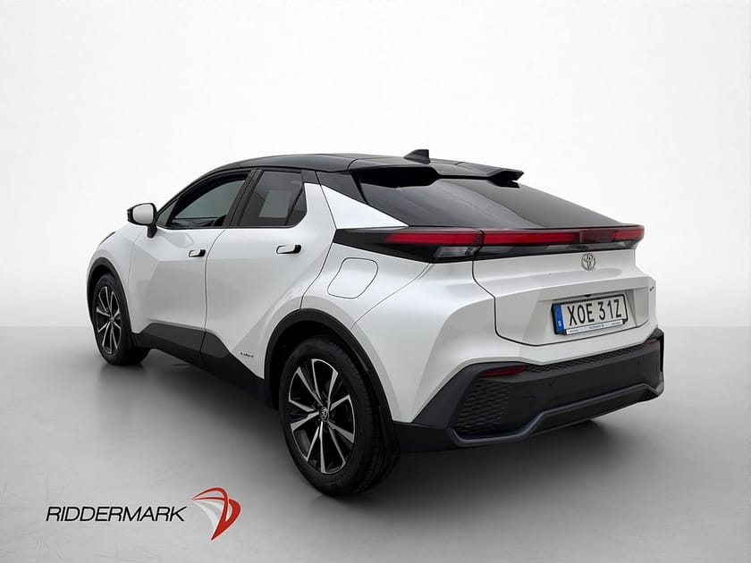 Bild 5 av Toyota C-HR Hybrid AWD-i 197hk Style Kamera Navi Rattvärme